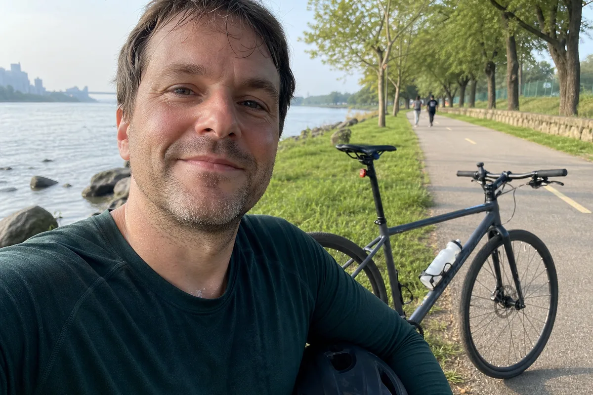 Stopped cycling selfie example journey photo